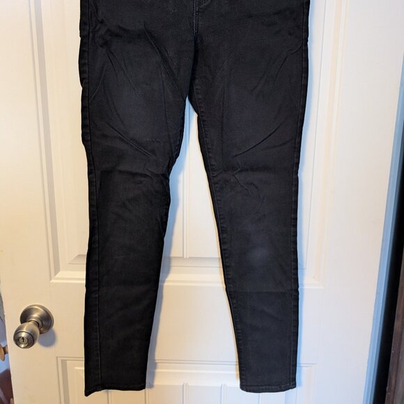 Levi's High Rise Skinny - Picture 4 of 5
